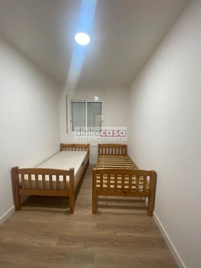 Piso de 3 habitaciones en Tordera en venta - 159.000 € (Ref: 9552840)