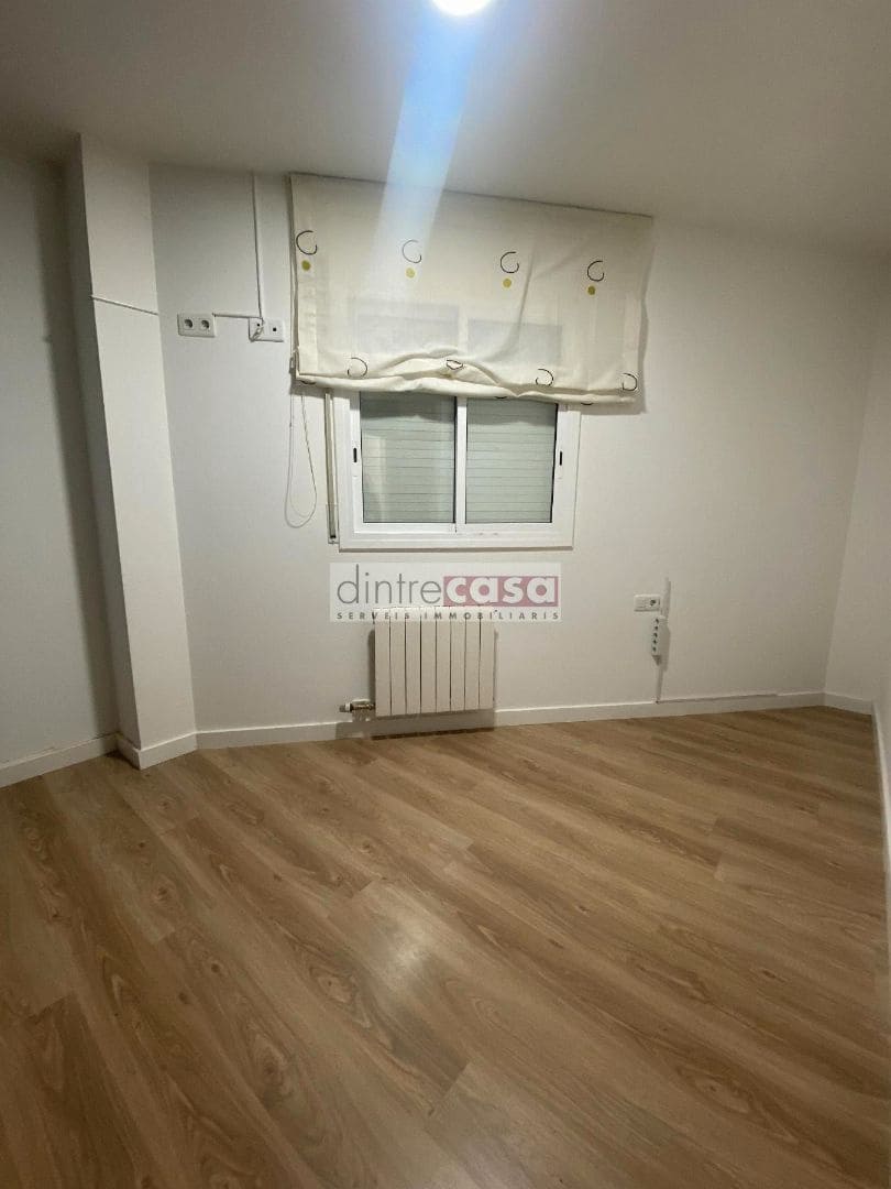 Piso de 3 habitaciones en Tordera en venta - 159.000 € (Ref: 9552840)