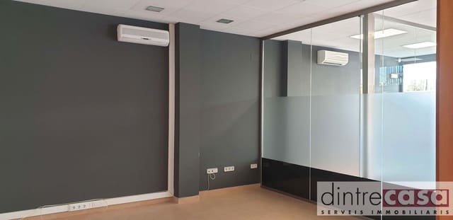 Local Commercial à louer à Tordera - 800 € (Ref: 9605409)