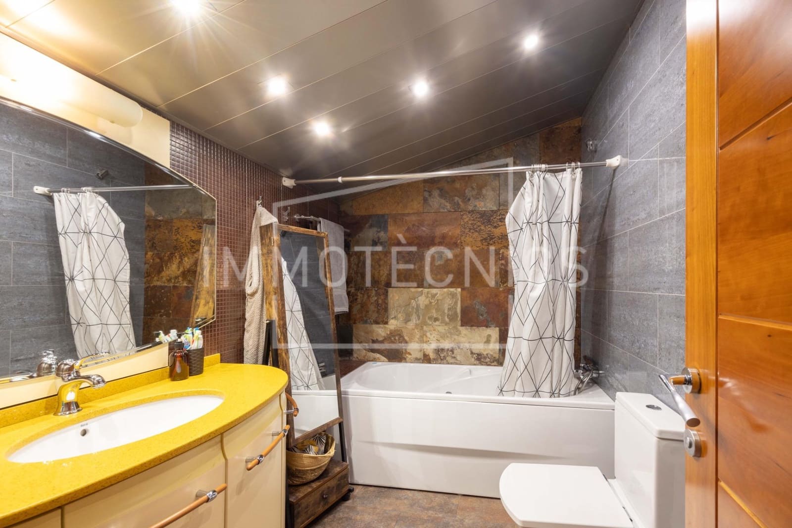 Apartamento de 3 habitaciones en Les Franqueses del Vallès en venta con garaje - 335.000 € (Ref: 10035495)