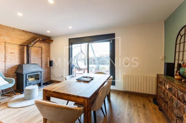 3 bedroom Penthouse for sale in La Garriga - € 280,000 (Ref: 10047468)