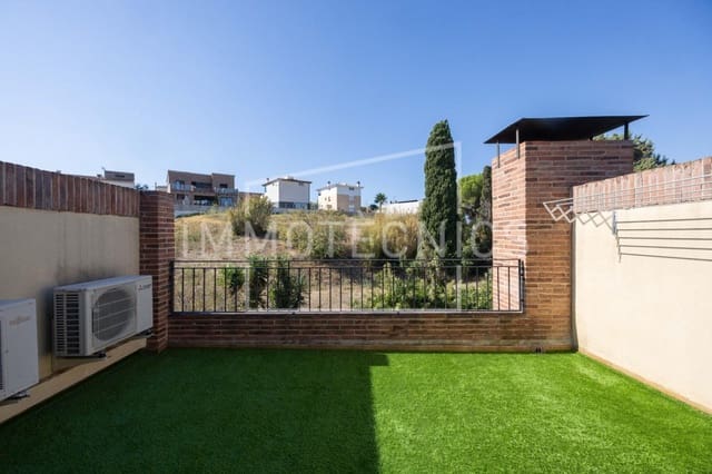 4 sypialnia Dom szeregowy na sprzedaż w Canet de Mar z garażem - 570 000 € (Ref: 10049434)