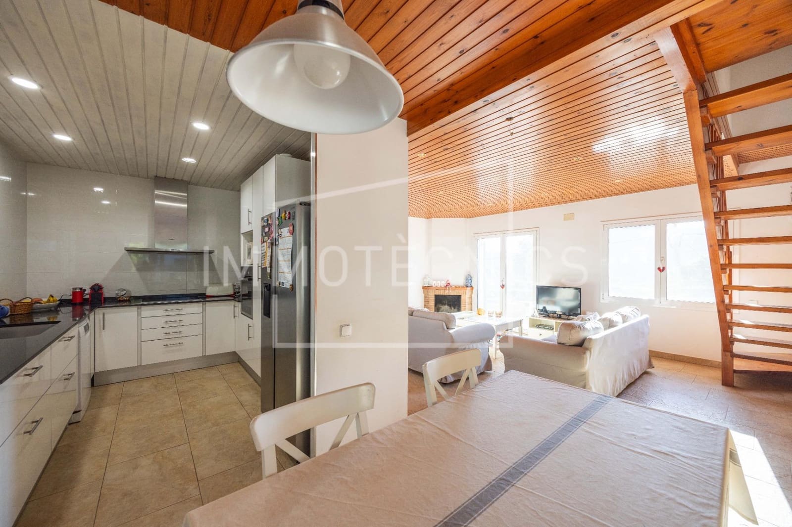 4 bedroom Villa for sale in Sant Cebria de Vallalta with pool garage - € 348,000 (Ref: 10049435)