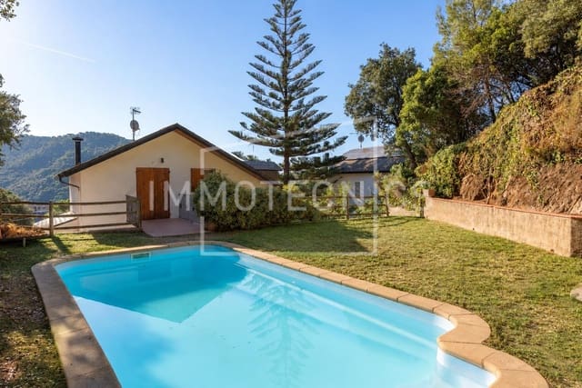 4 soverom Villa til salgs i Sant Cebrià de Vallalta med svømmebasseng garasje - € 348 000 (Ref: 10049435)