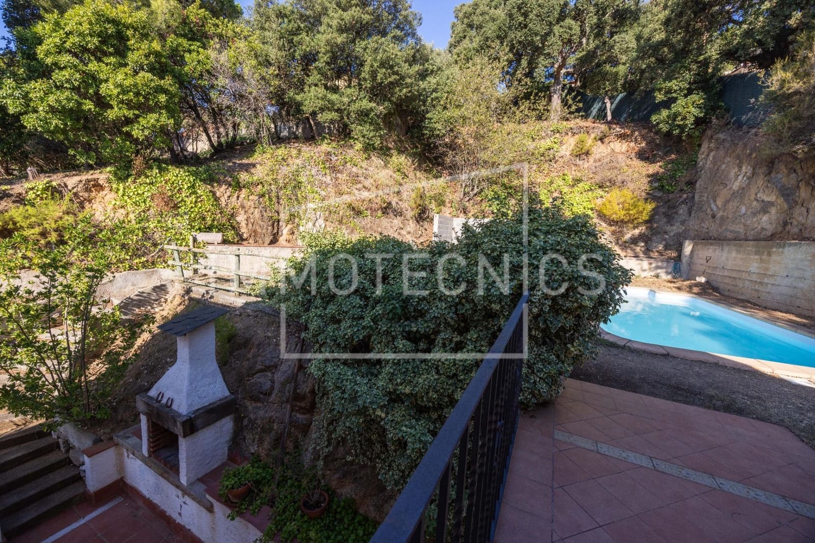4 bedroom Villa for sale in Sant Cebria de Vallalta with pool garage - € 348,000 (Ref: 10049435)