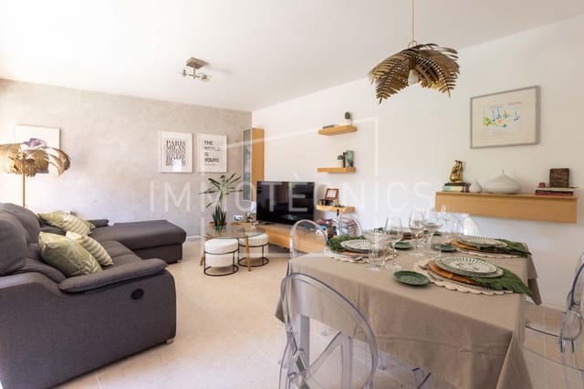 4 chambre Villa/Maison Mitoyenne à vendre à Caldes d'Estrac avec garage - 445 000 € (Ref: 10055465)