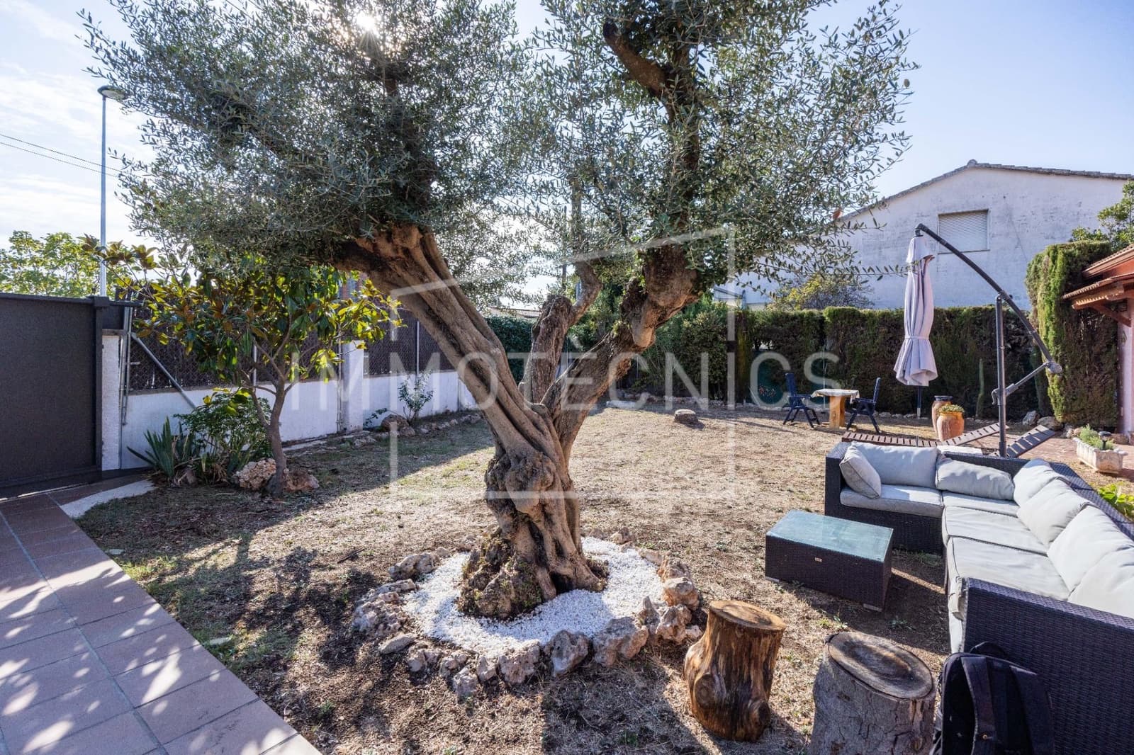 4 sypialnia Willa na sprzedaż w Llinars del Valles - 450 000 € (Ref: 10098555)