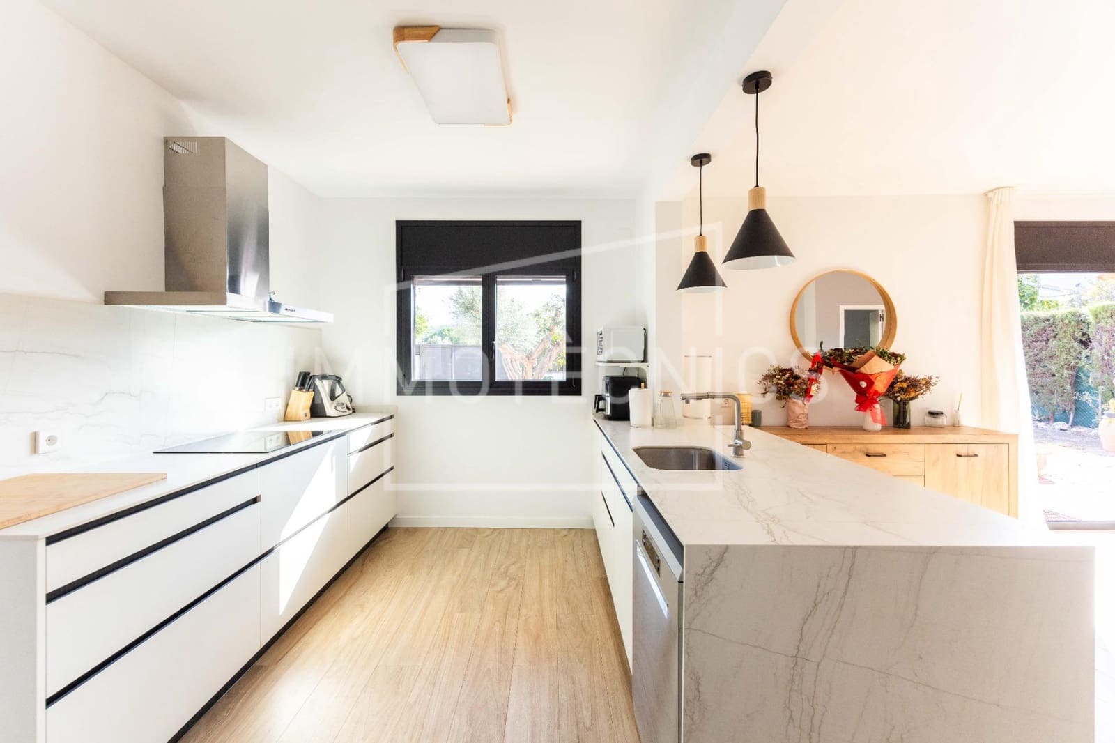 4 sypialnia Willa na sprzedaż w Llinars del Valles - 450 000 € (Ref: 10098555)