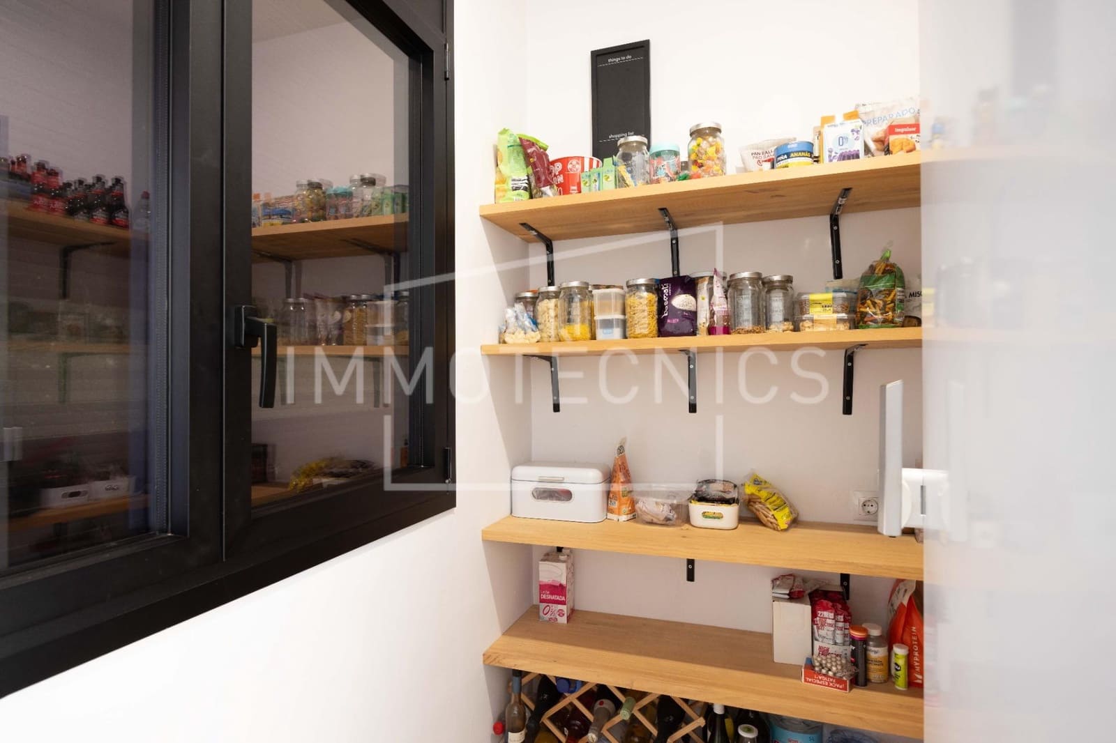 4 sypialnia Willa na sprzedaż w Llinars del Valles - 450 000 € (Ref: 10098555)