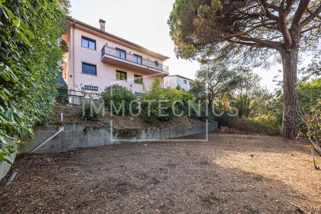 4 chambre Villa/Maison à vendre à Llinars del Vallès - 450 000 € (Ref: 10098555)