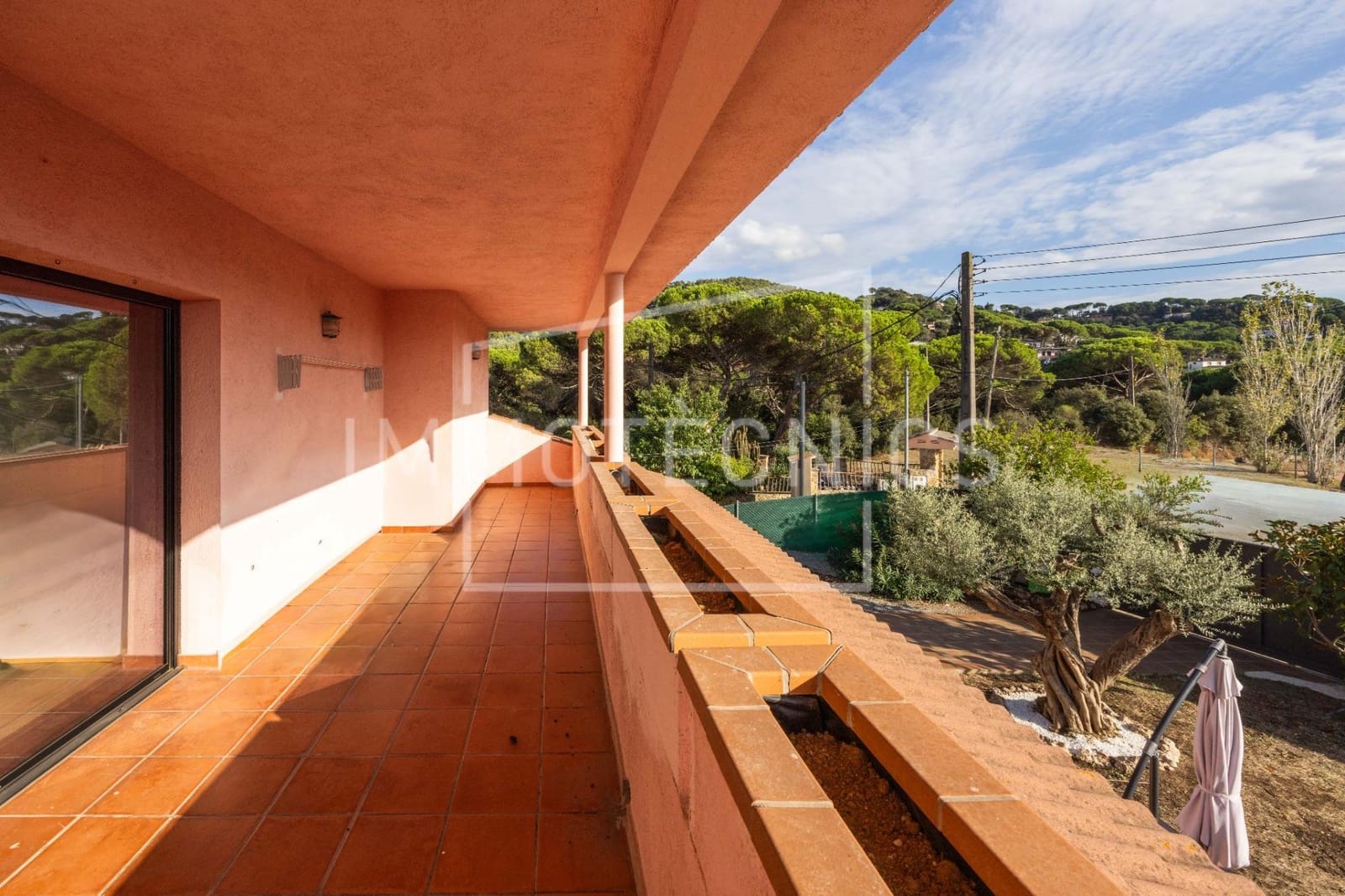 4 sypialnia Willa na sprzedaż w Llinars del Valles - 450 000 € (Ref: 10098555)