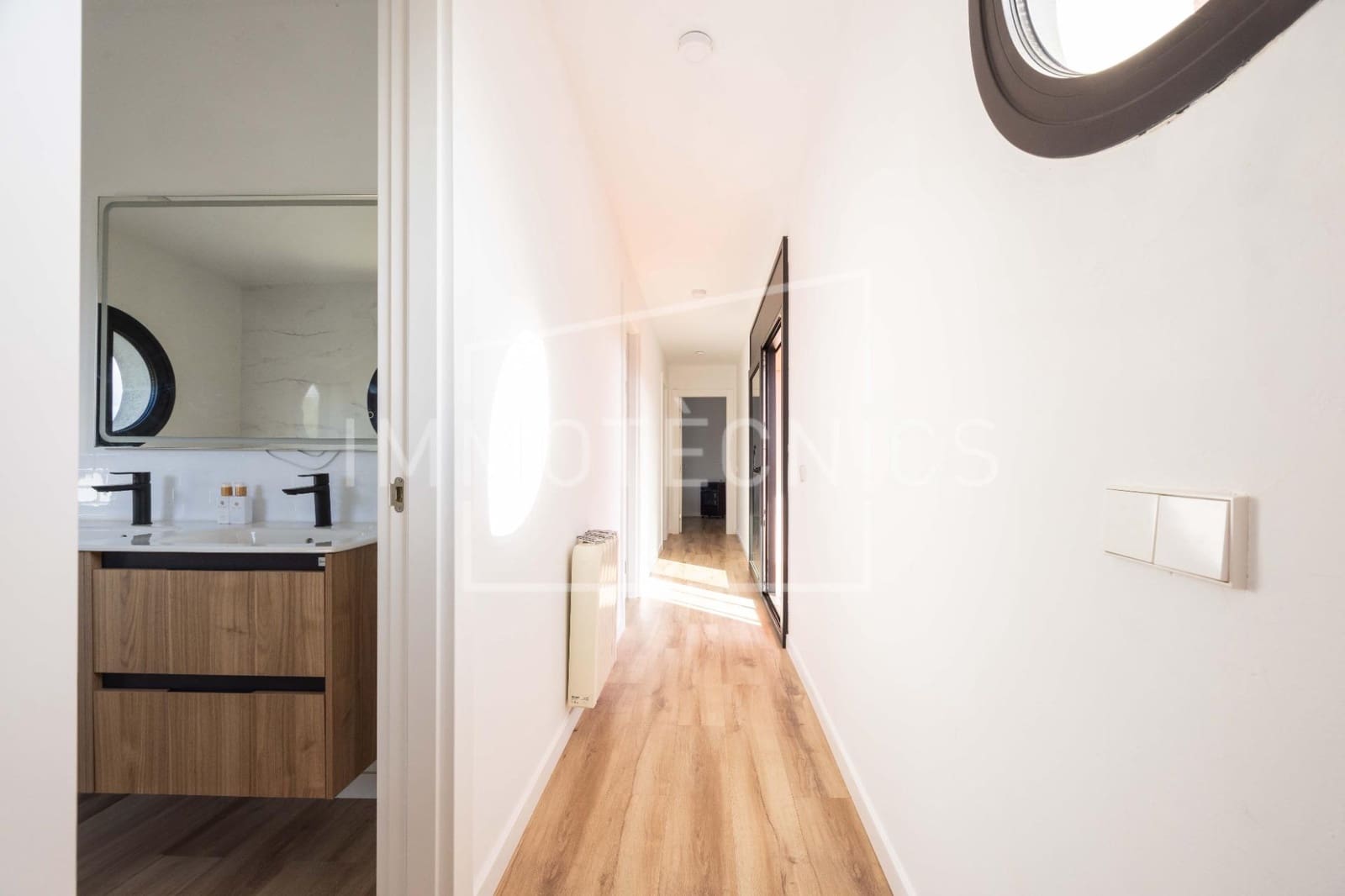 4 sypialnia Willa na sprzedaż w Llinars del Valles - 450 000 € (Ref: 10098555)