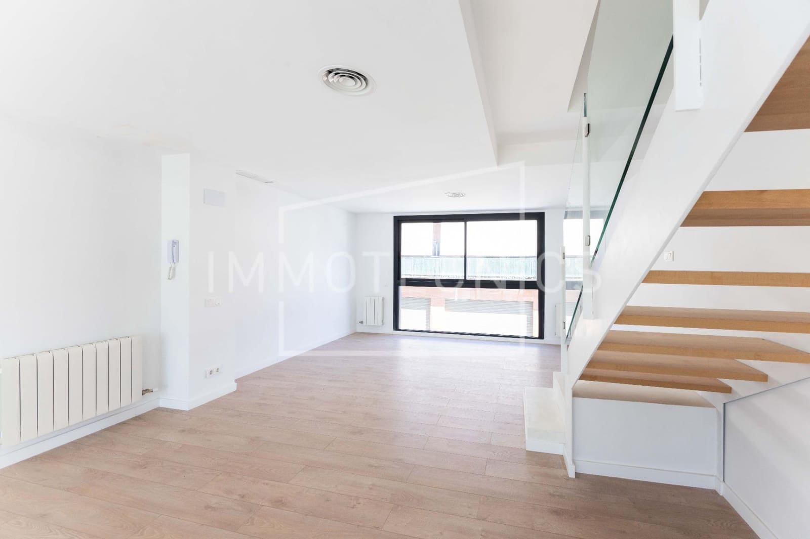 3 chambre Villa/Maison Mitoyenne à vendre à Hostalric avec garage - 375 000 € (Ref: 10102766)