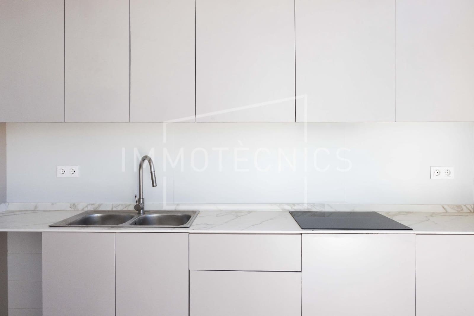 3 chambre Villa/Maison Mitoyenne à vendre à Hostalric avec garage - 375 000 € (Ref: 10102766)