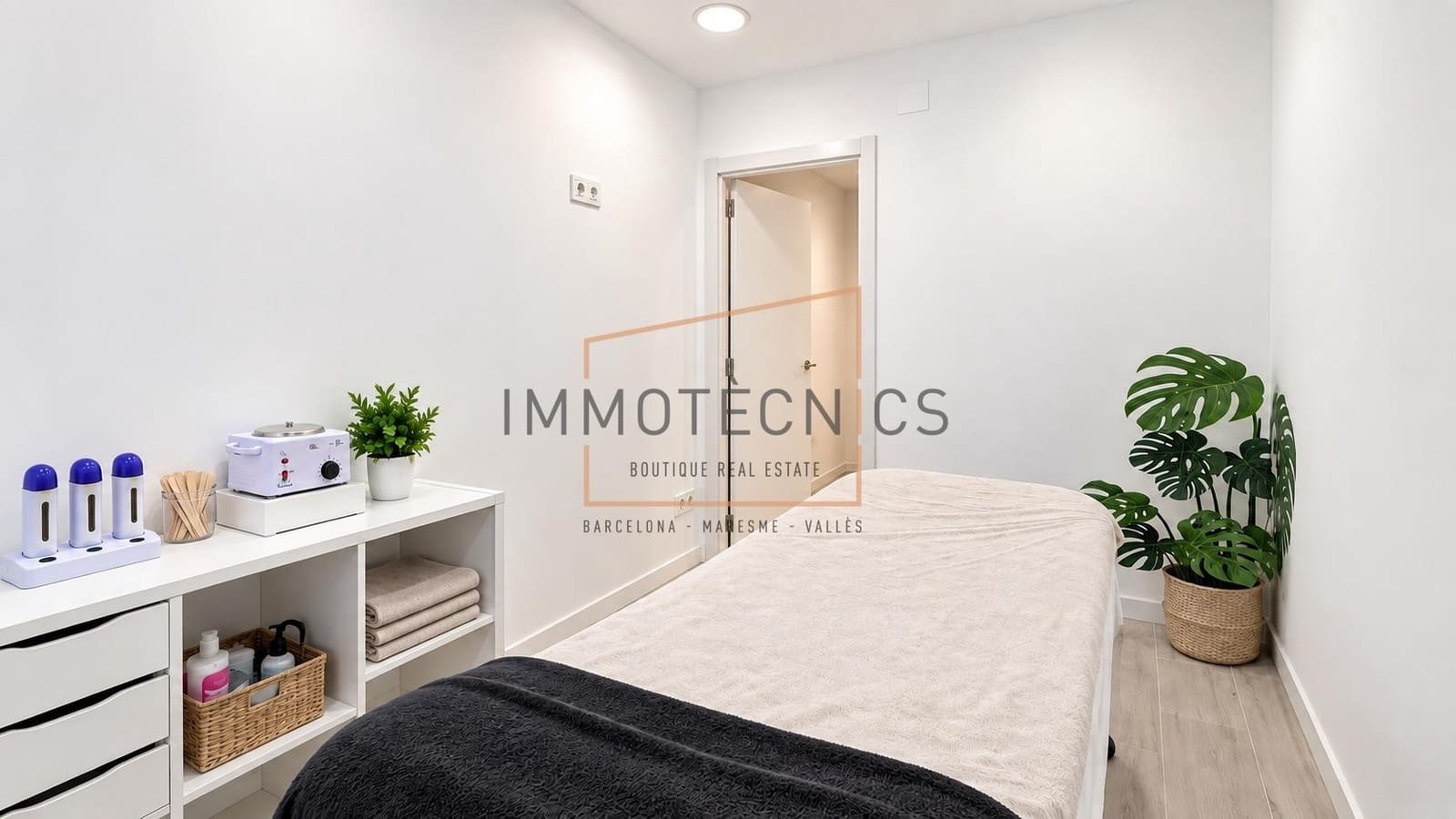 Kommersiell till salu i Mataro - 290 000 € (Ref: 10120041)