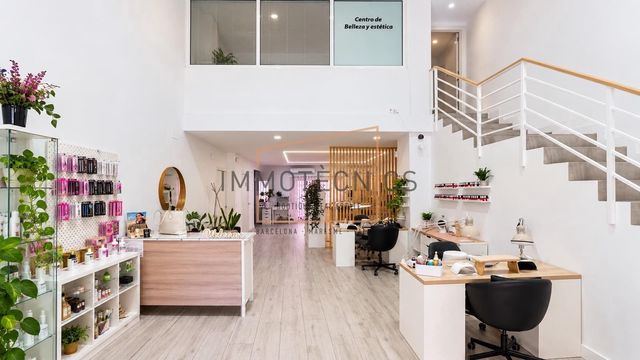 Kommersiell till salu i Mataró - 290 000 € (Ref: 10120041)