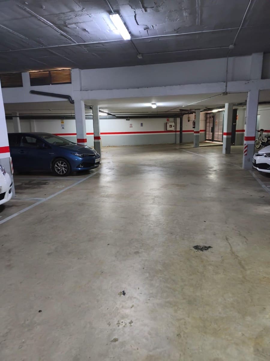 Garagem para venda em Les Franqueses del Valles - 12 000 € (Ref: 10131770)