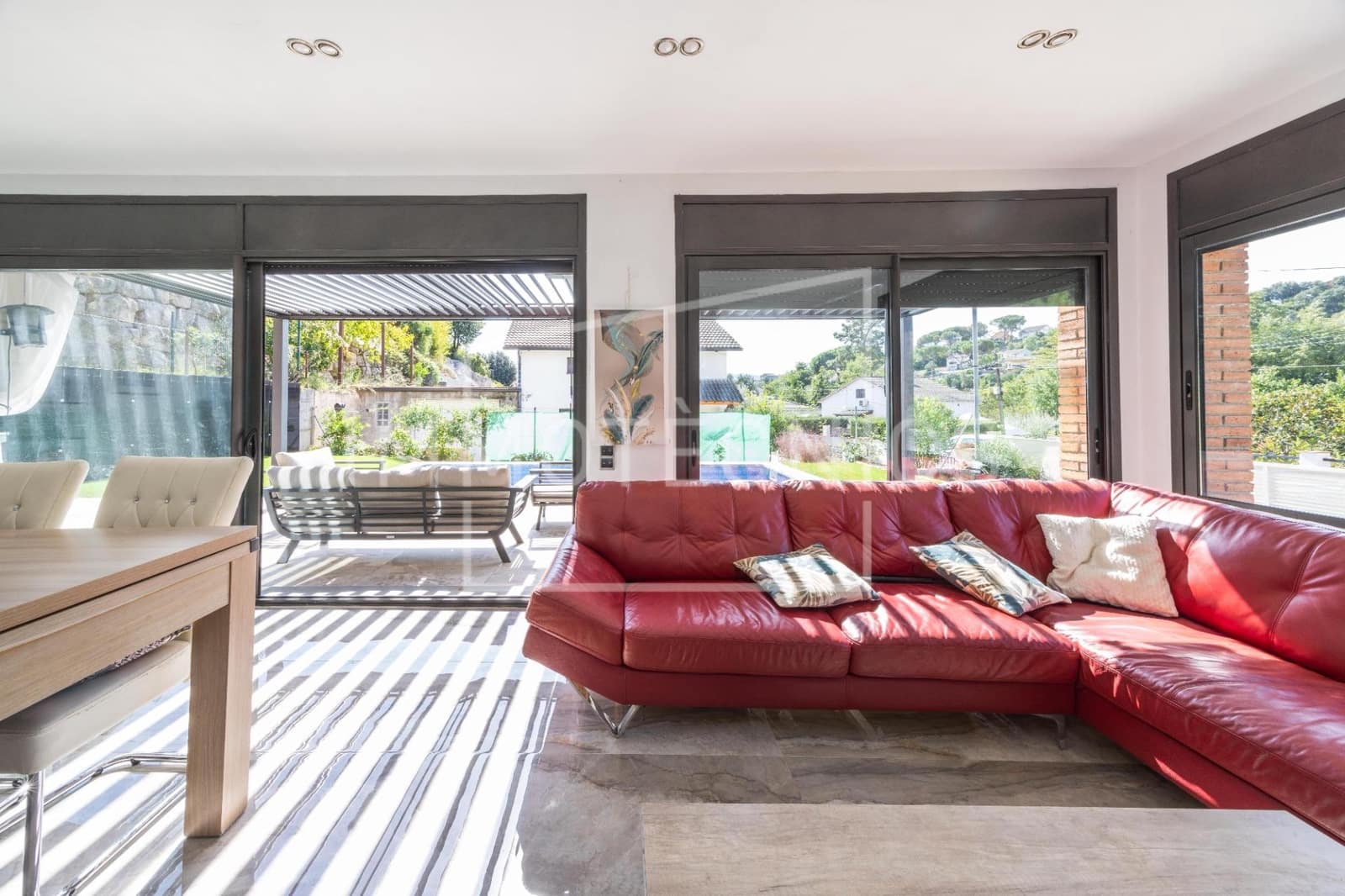5 slaapkamer Villa te koop in Riells i Viabrea met zwembad garage - € 690.000 (Ref: 10131771)