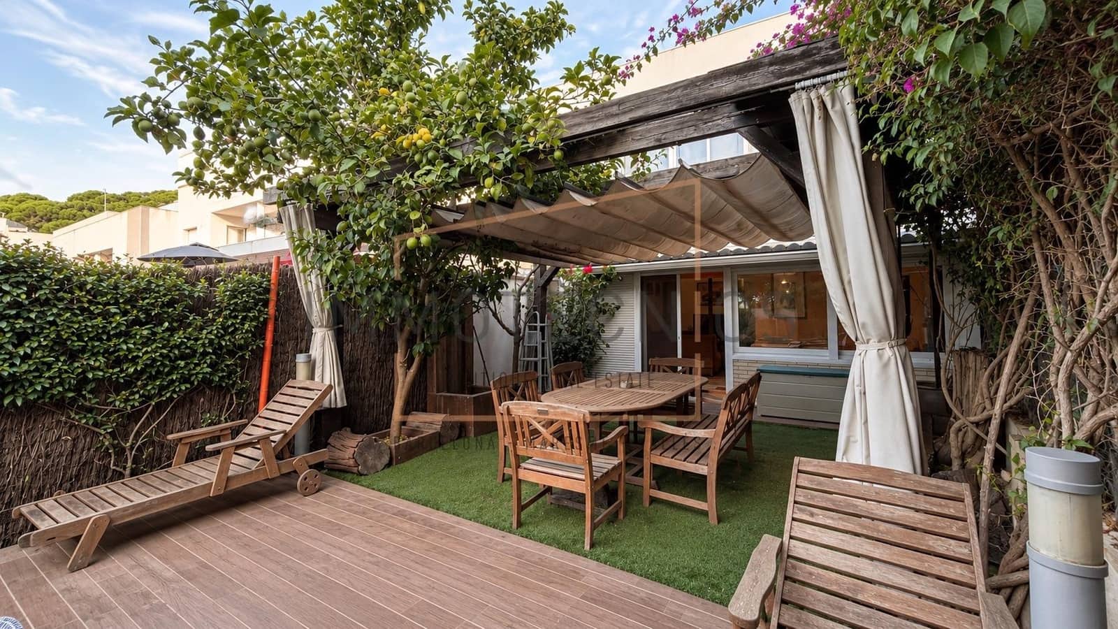 4 sovrum Radhus till salu i Canet de Mar med pool garage - 600 000 € (Ref: 10161627)
