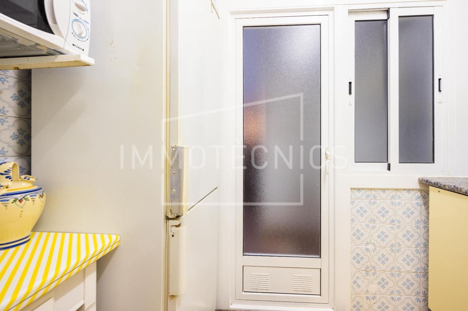 3 slaapkamer Flat te koop in Caldes d'Estrac met zwembad - € 280.000 (Ref: 10161628)