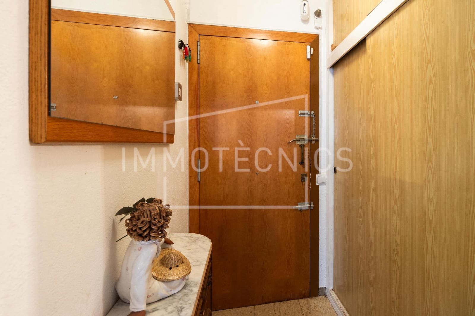 3 slaapkamer Flat te koop in Caldes d'Estrac met zwembad - € 280.000 (Ref: 10161628)