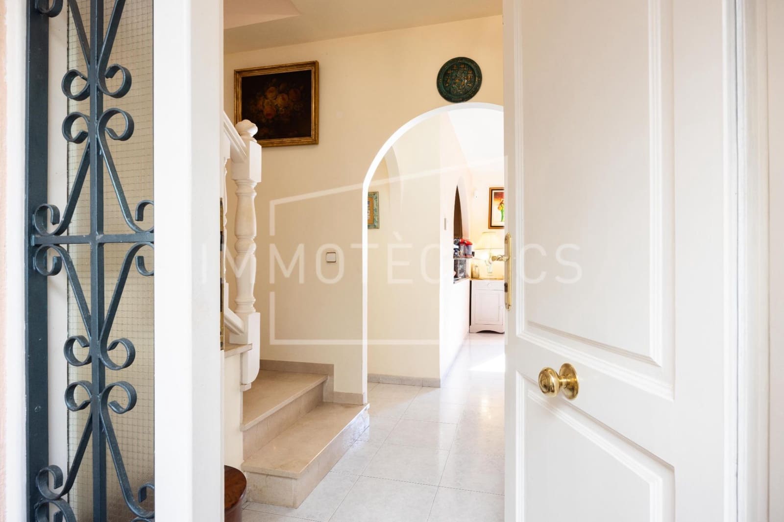 4 bedroom Villa for sale in Empuriabrava with pool garage - € 495,000 (Ref: 10165174)