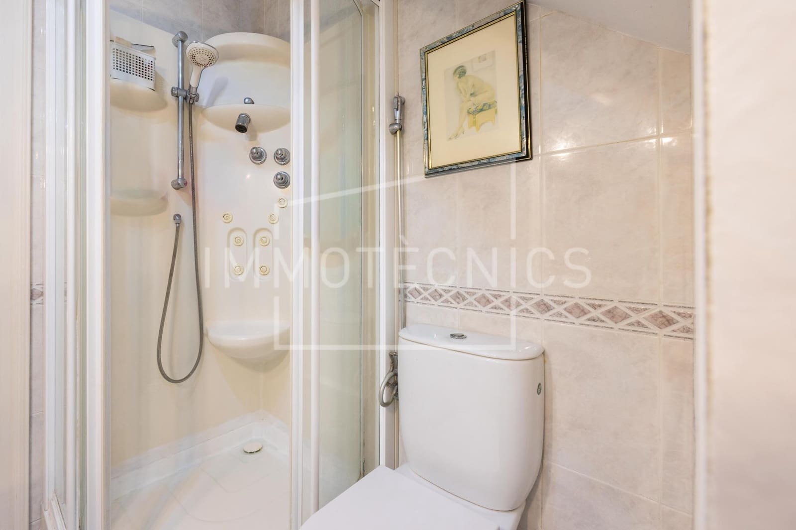 4 bedroom Villa for sale in Empuriabrava with pool garage - € 495,000 (Ref: 10165174)