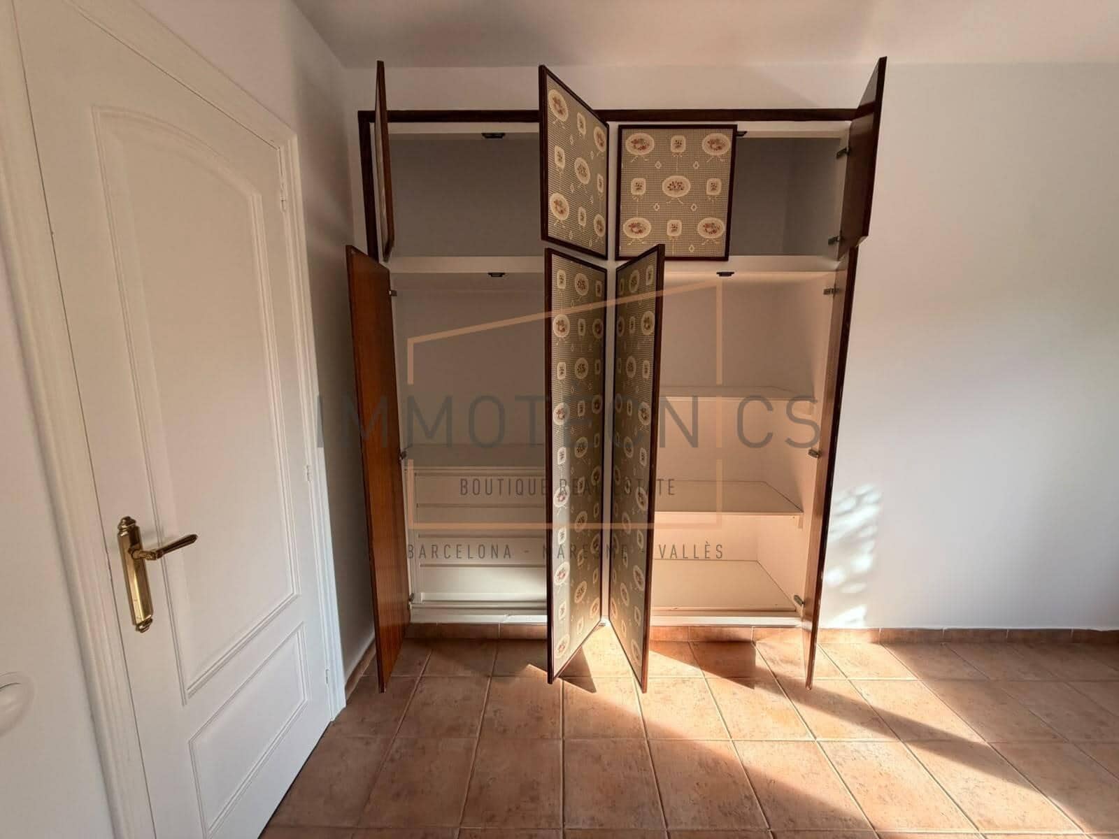 4 soverom Villa til leie i Martorelles med garasje - € 1 950 (Ref: 10177346)