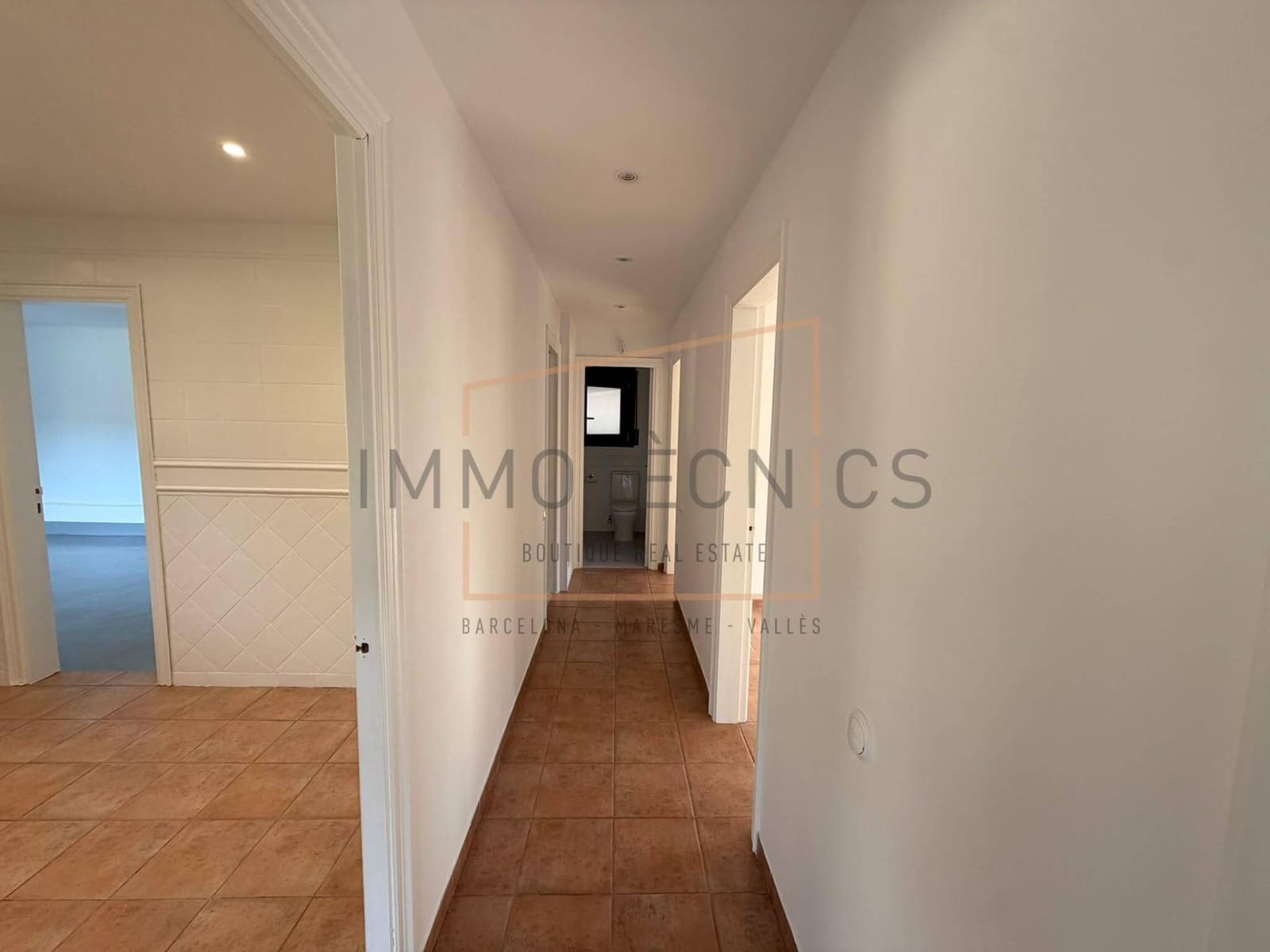 4 soverom Villa til leie i Martorelles med garasje - € 1 950 (Ref: 10177346)