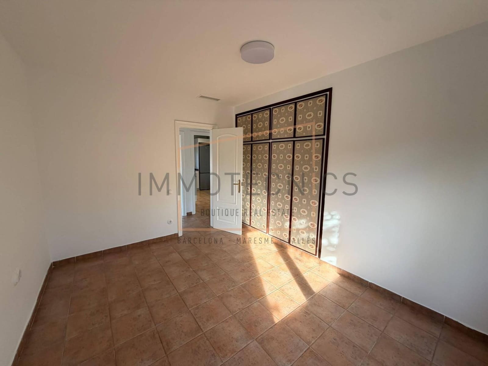4 soverom Villa til leie i Martorelles med garasje - € 1 950 (Ref: 10177346)