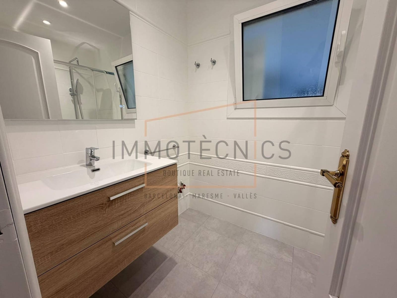 4 soverom Villa til leie i Martorelles med garasje - € 1 950 (Ref: 10177346)