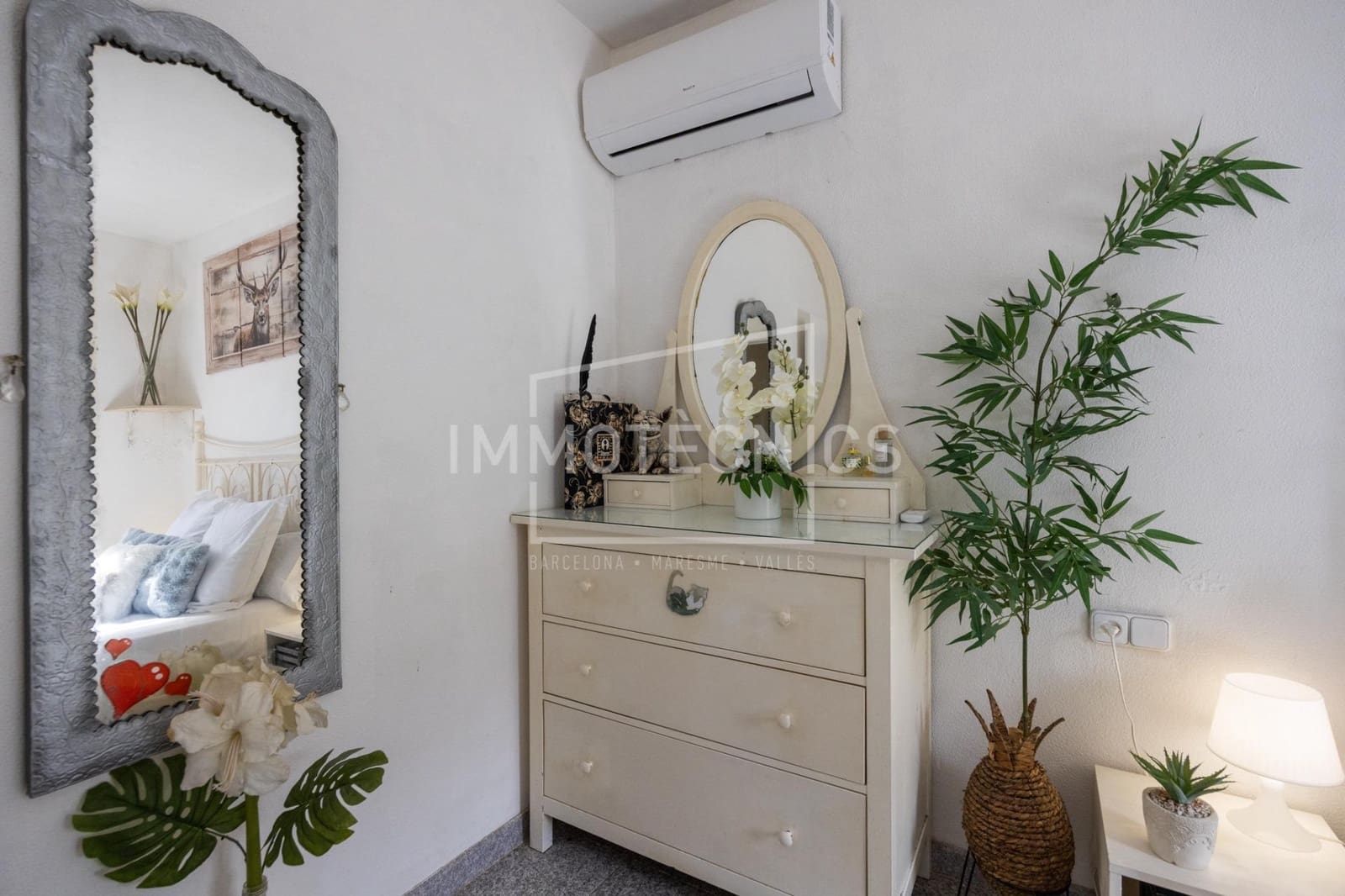 5 bedroom Finca/Country House for sale in Canoves i Samalus with pool - € 420,000 (Ref: 10177347)