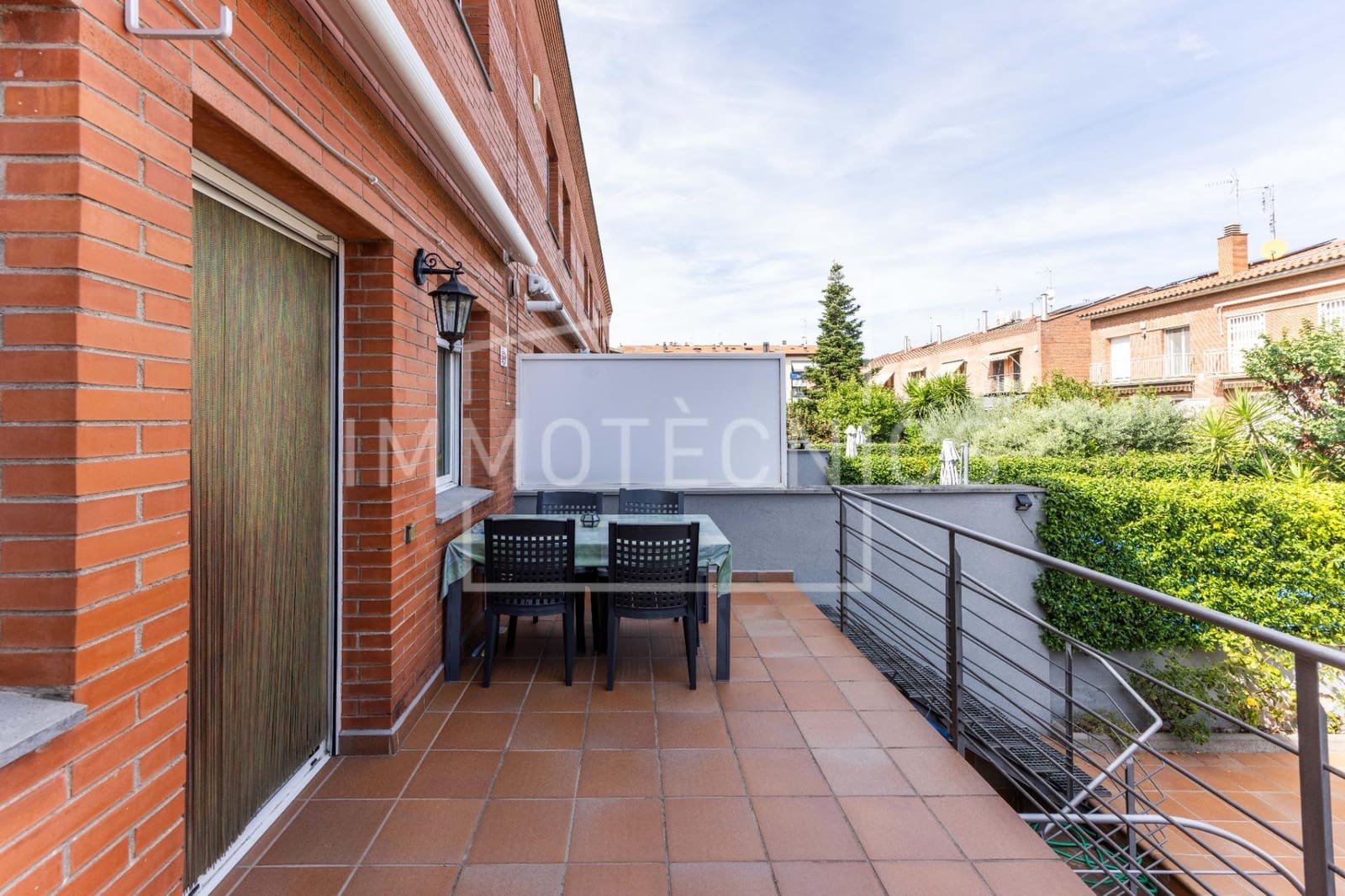 4 soverom Rekkehus til salgs i Granollers med garasje - € 469 000 (Ref: 10187242)
