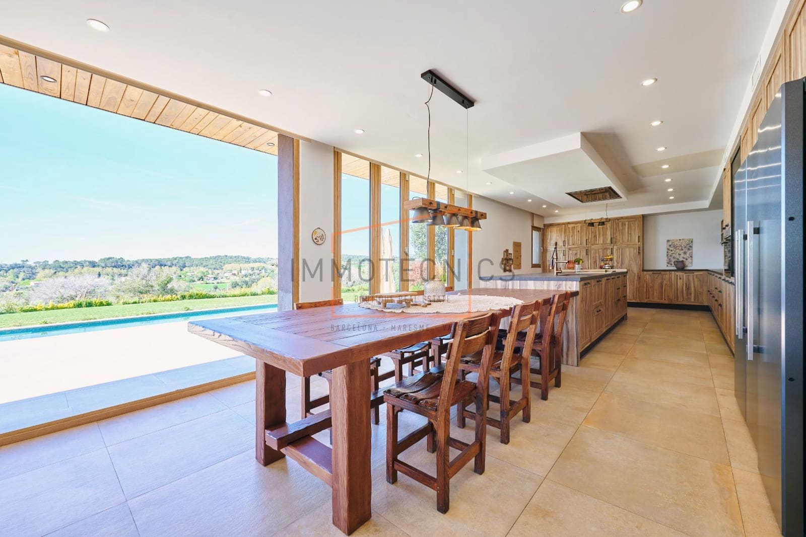 10 soveværelse Villa til salg i Santa Eulalia de Roncana med swimmingpool garage - € 2.200.000 (Ref: 9602730)