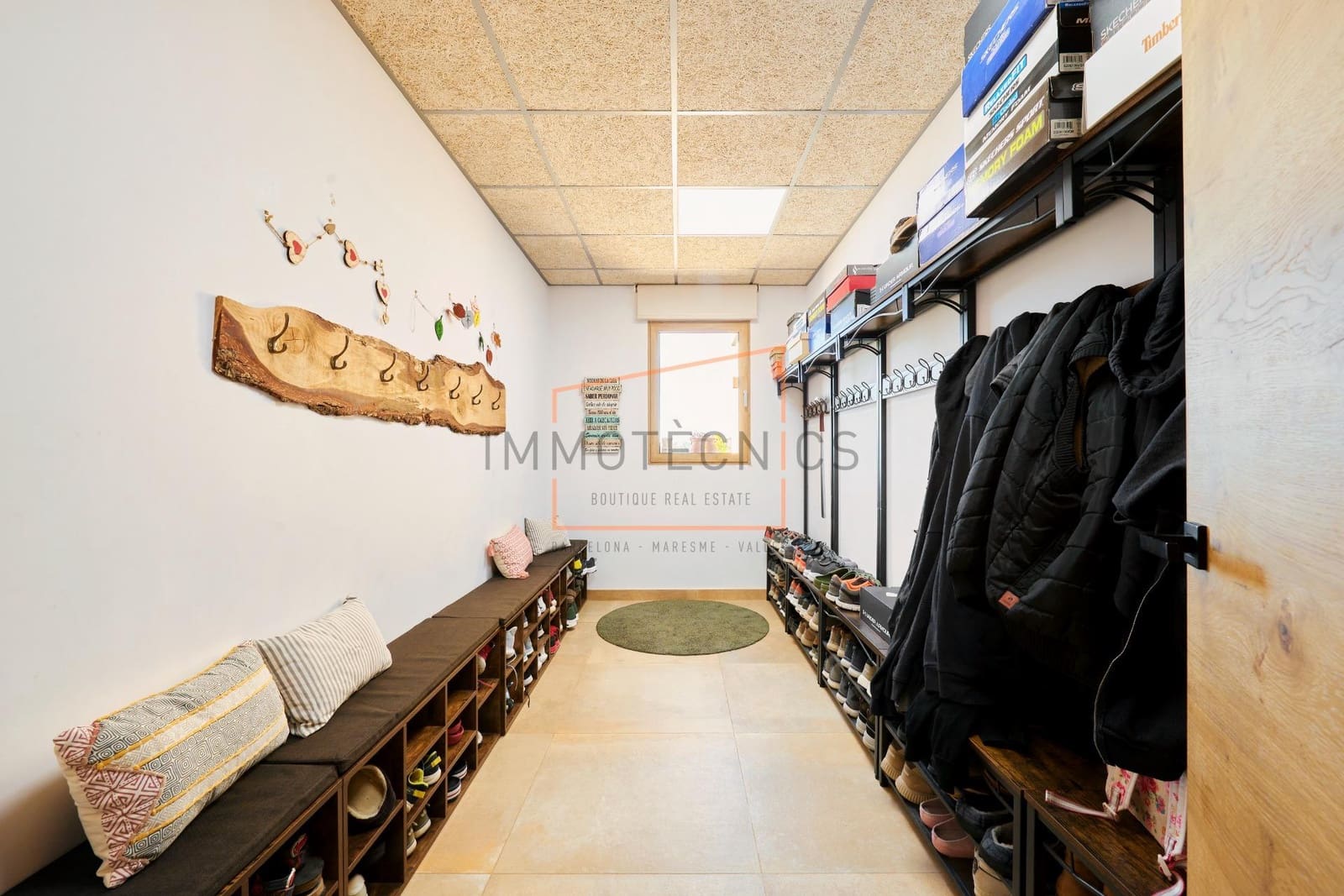 10 soveværelse Villa til salg i Santa Eulalia de Roncana med swimmingpool garage - € 2.200.000 (Ref: 9602730)