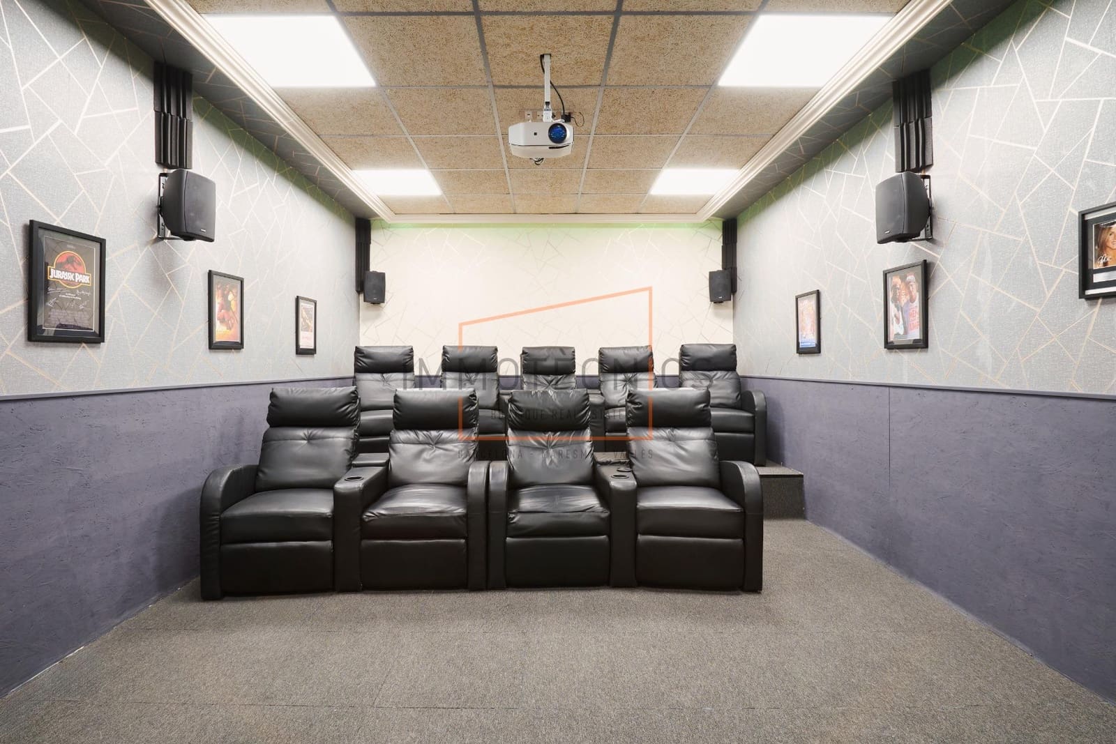 10 soveværelse Villa til salg i Santa Eulalia de Roncana med swimmingpool garage - € 2.200.000 (Ref: 9602730)