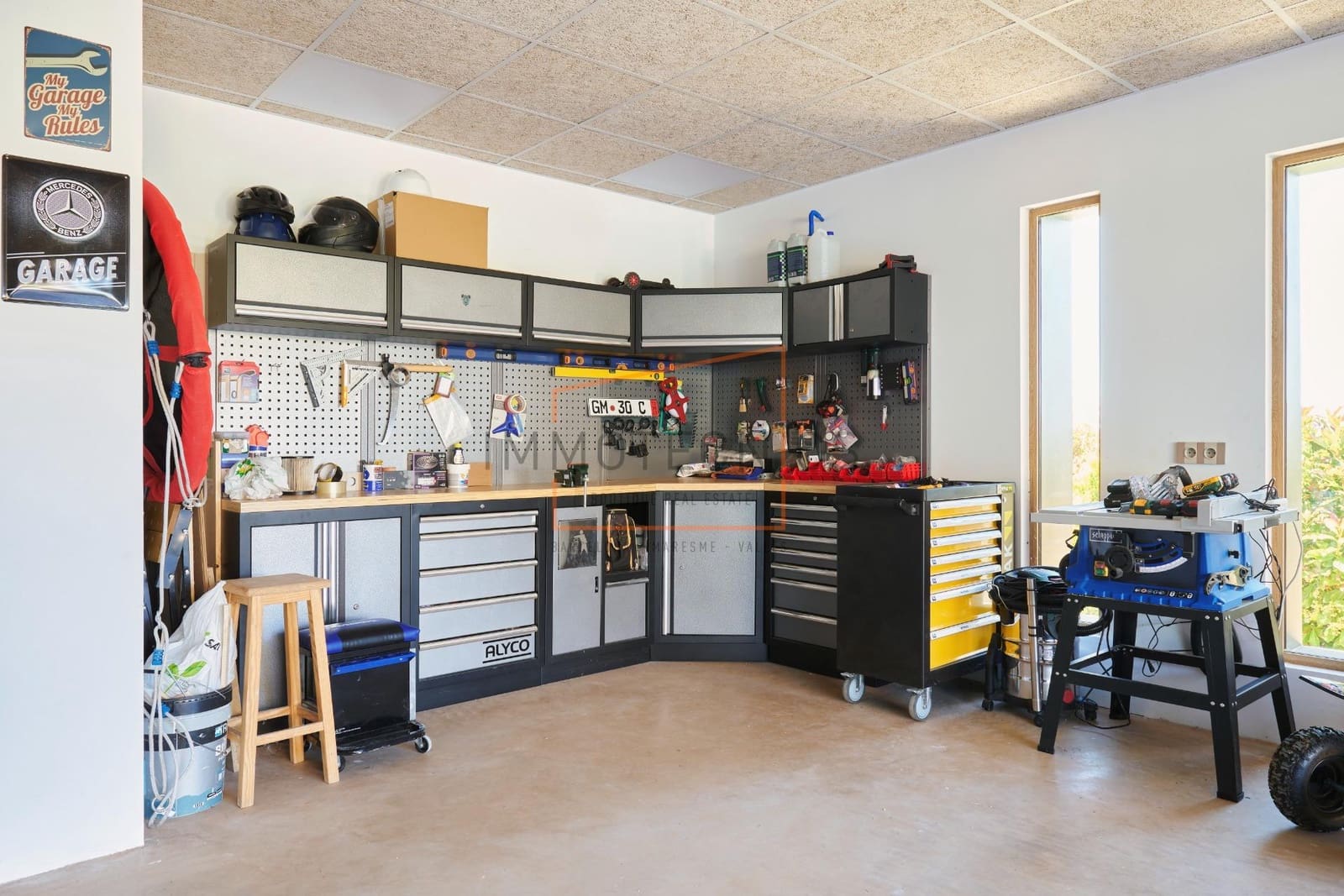 10 soveværelse Villa til salg i Santa Eulalia de Roncana med swimmingpool garage - € 2.200.000 (Ref: 9602730)