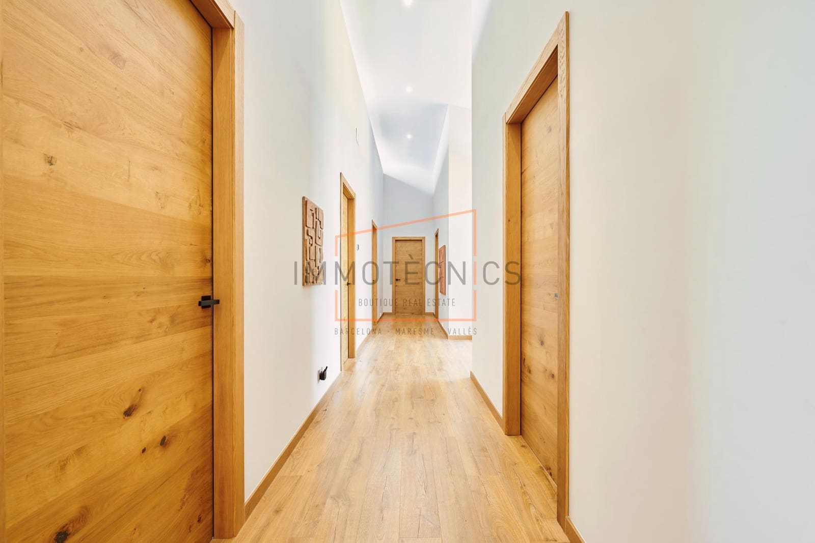 10 soveværelse Villa til salg i Santa Eulalia de Roncana med swimmingpool garage - € 2.200.000 (Ref: 9602730)