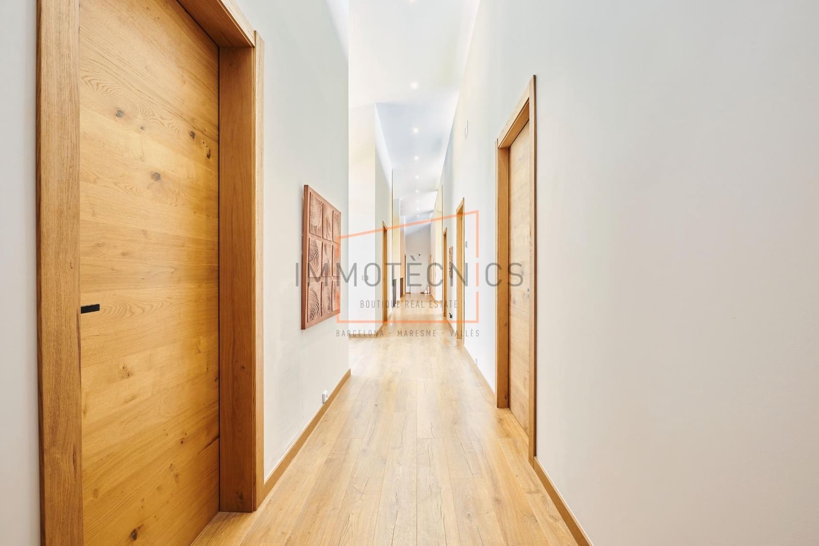 10 soveværelse Villa til salg i Santa Eulalia de Roncana med swimmingpool garage - € 2.200.000 (Ref: 9602730)