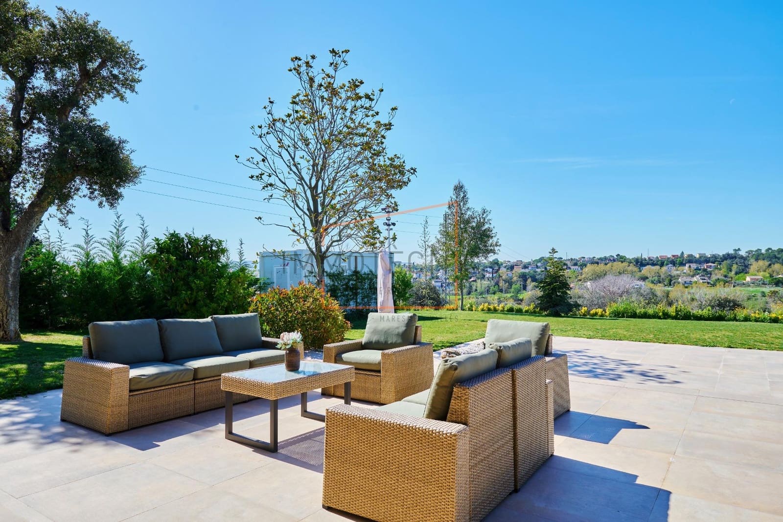 10 soveværelse Villa til salg i Santa Eulalia de Roncana med swimmingpool garage - € 2.200.000 (Ref: 9602730)