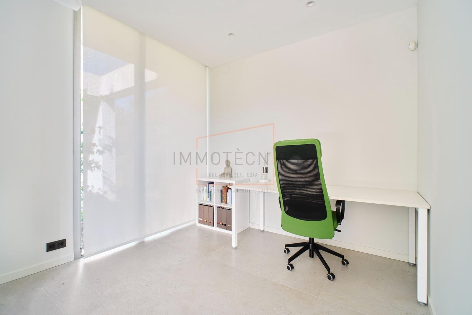 4 soveværelse Villa til salg i Vallromanes med swimmingpool garage - € 1.350.000 (Ref: 9602731)