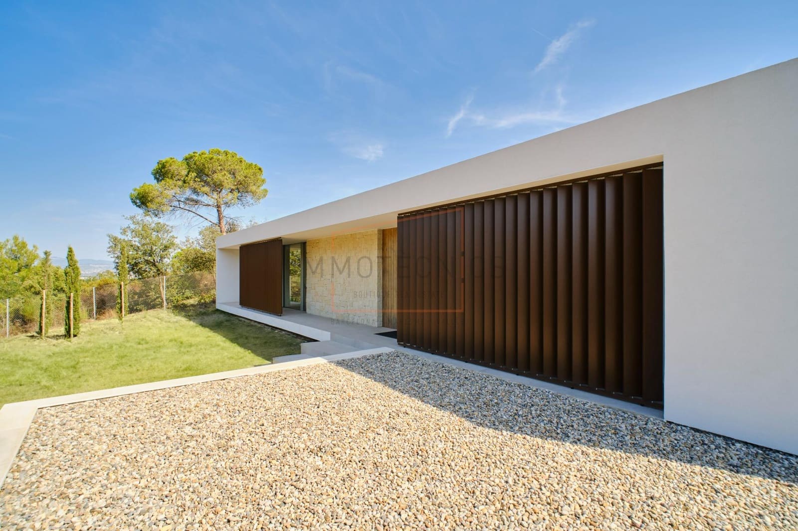 4 soveværelse Villa til salg i Vallromanes med swimmingpool garage - € 1.350.000 (Ref: 9602731)