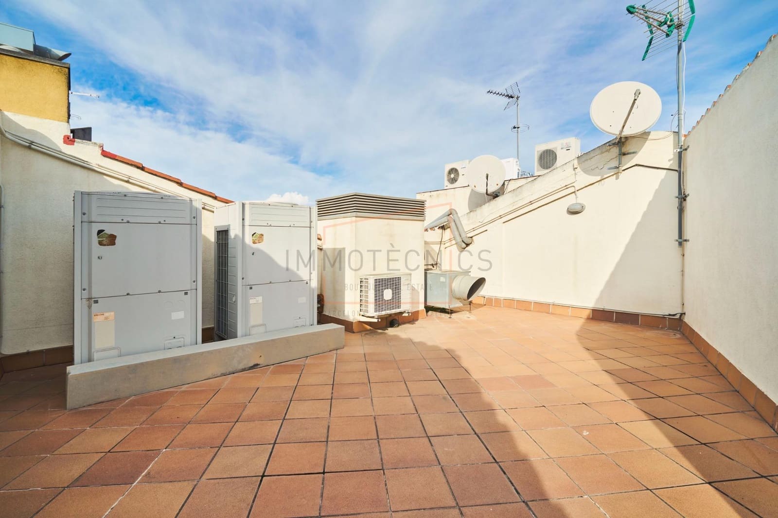 Hotel zu verkaufen in Granollers mit Garage - 1.300.000 € (Ref: 9602733)