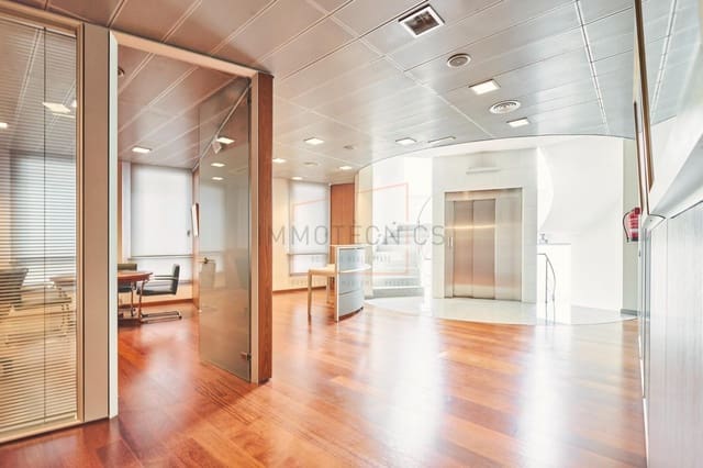 Hotel zu verkaufen in Granollers mit Garage - 1.300.000 € (Ref: 9602733)