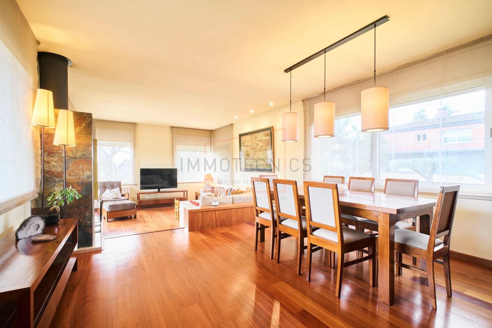 6 bedroom Villa for sale in Canovelles with pool garage - € 750,000 (Ref: 9602734)