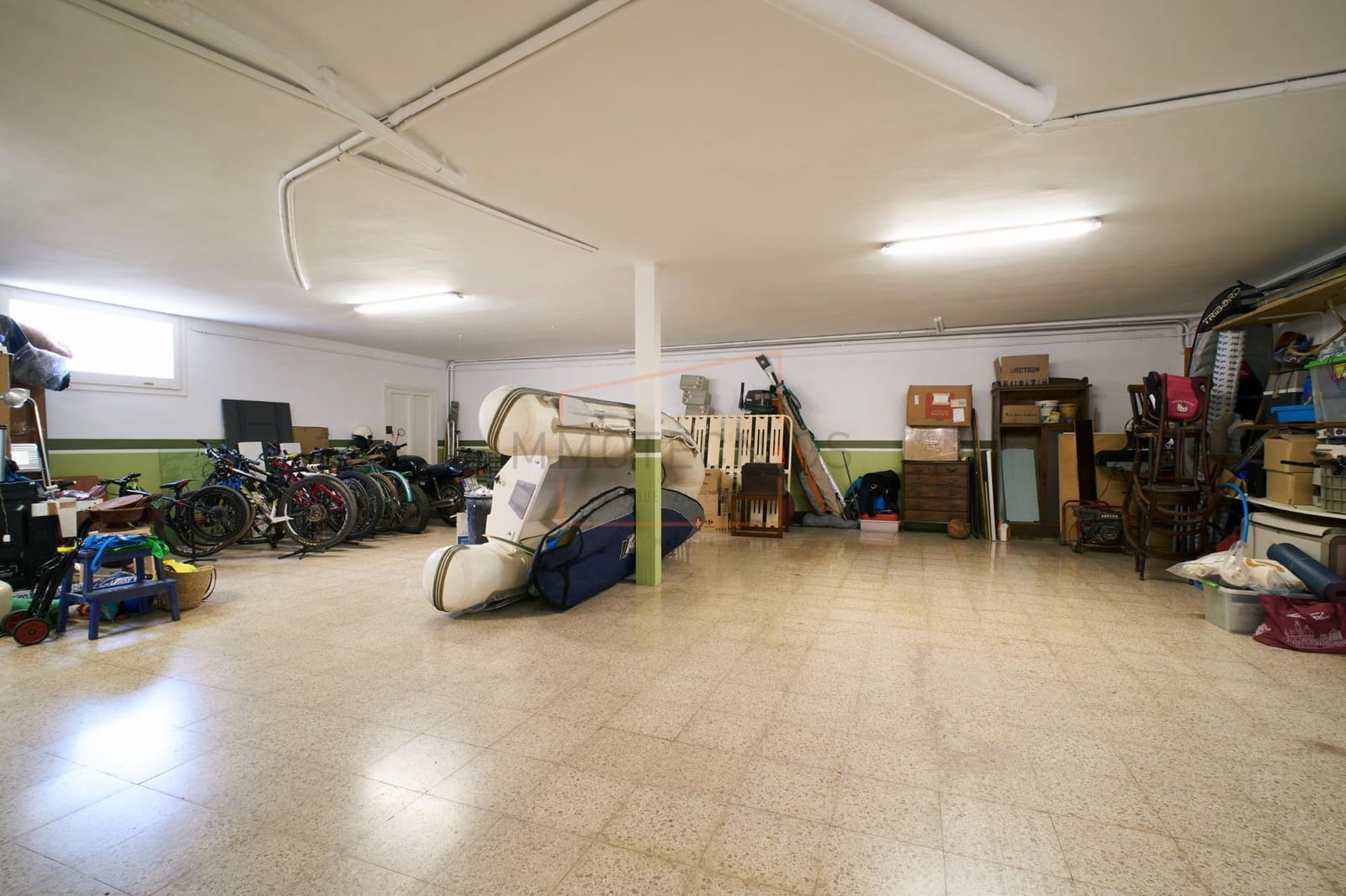 6 bedroom Villa for sale in Canovelles with pool garage - € 750,000 (Ref: 9602734)