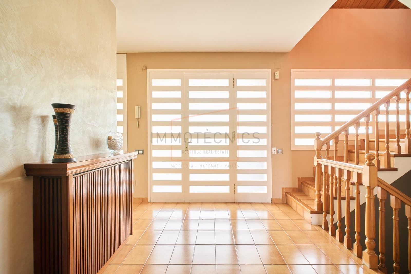 Chalet de 6 habitaciones en Canovelles en venta con piscina garaje - 980.000 € (Ref: 9602734)