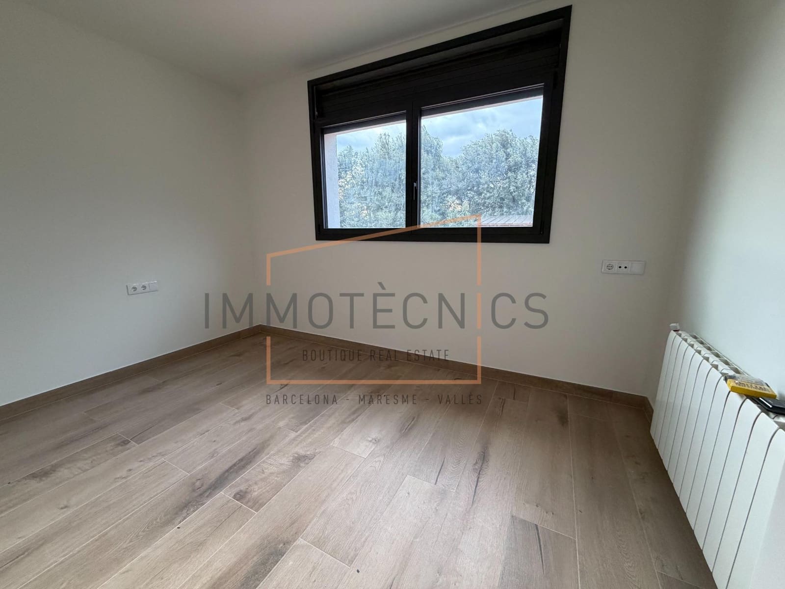 4 soverom Rekkehus til salgs i Sant Esteve de Palautordera med svømmebasseng garasje - € 590 000 (Ref: 9602735)