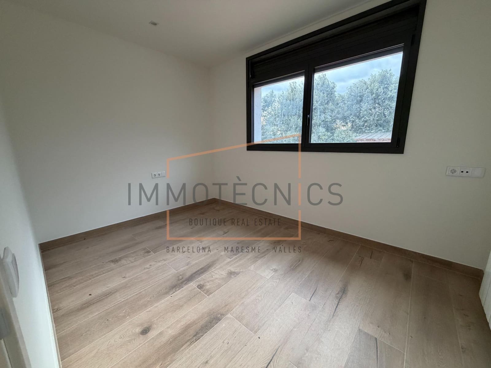 4 soverom Rekkehus til salgs i Sant Esteve de Palautordera med svømmebasseng garasje - € 590 000 (Ref: 9602735)