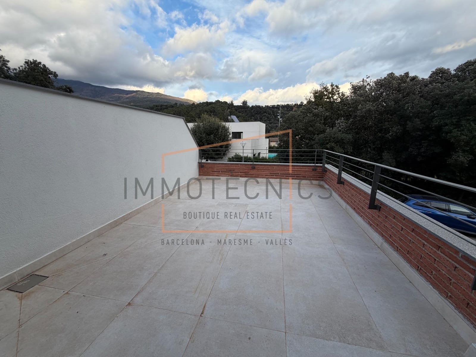 4 soverom Rekkehus til salgs i Sant Esteve de Palautordera med svømmebasseng garasje - € 590 000 (Ref: 9602735)